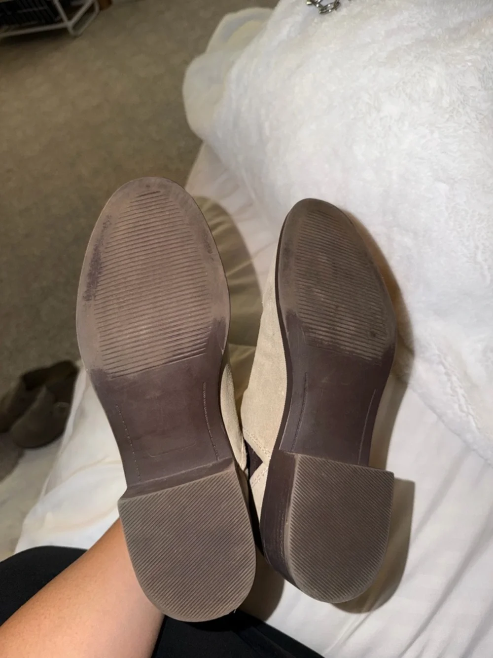 Steve Madden Beige Suede Chelsea Ankle Boots with Brown Elastic - Picture 5 of 5
